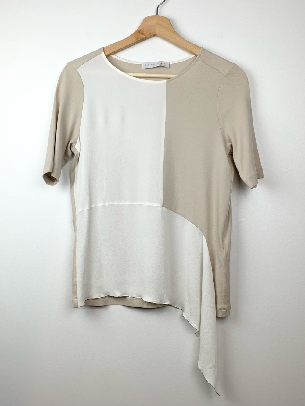 Fabiana Filippi Top Short Sleeves Asymmetrical Sz XS Beige White Quiet Luxury